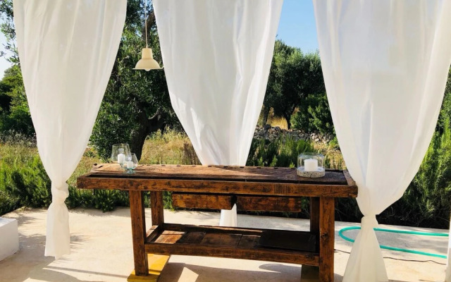 Villa Aura d Olivo con Piscina by Wonderful Italy