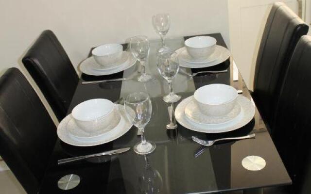 Castell Cottages (Van Rd)