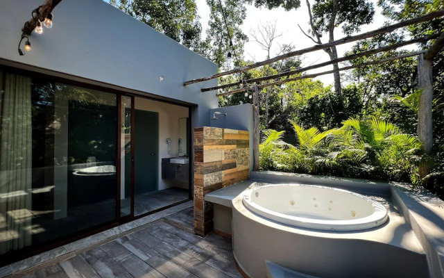Kuun Taak Tulum