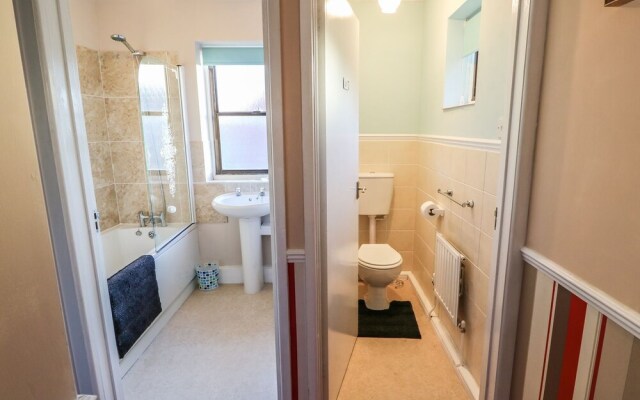 Flat 2 Cambridge Court