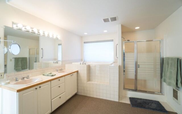 Manzanita Vacation Rental