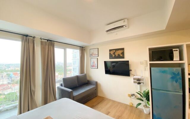 Altiz Apartments at Bintaro by OkeStay