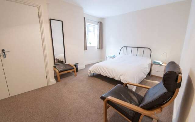 The Broadmead Forest - Spacious City Centre 3BDR Apartment