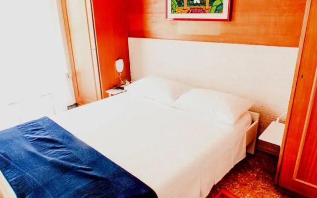 Villa Albani Luxury Suite