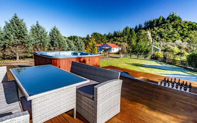 Pikorua - Raurimu Holiday Home