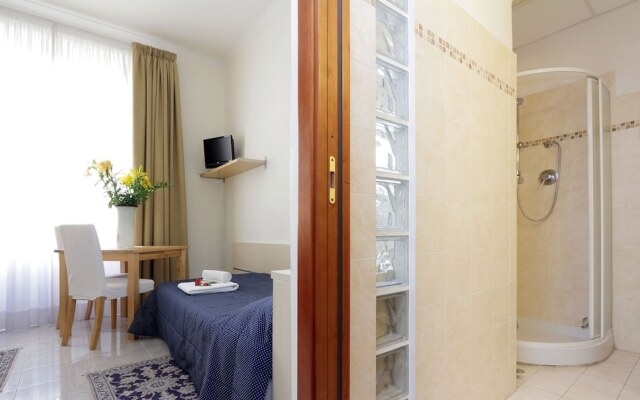 Domus Valentina Apartment