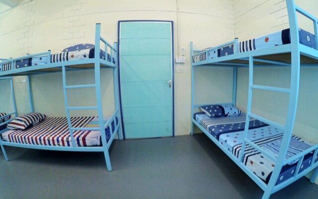 Mabul Home Town (Homestay)