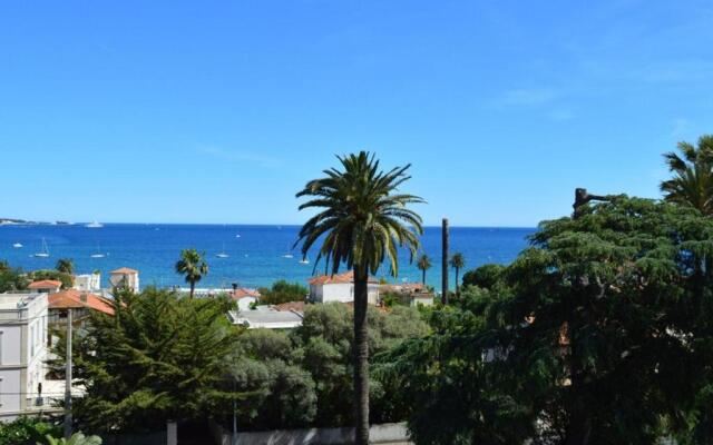 Appartement Golfe Juan, 1 pièce, 2 personnes - FR-1-252-62