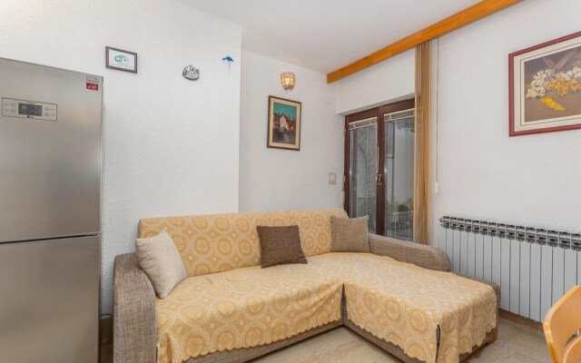 Nice Home in Omisalj With Wifi and 3 Bedrooms
