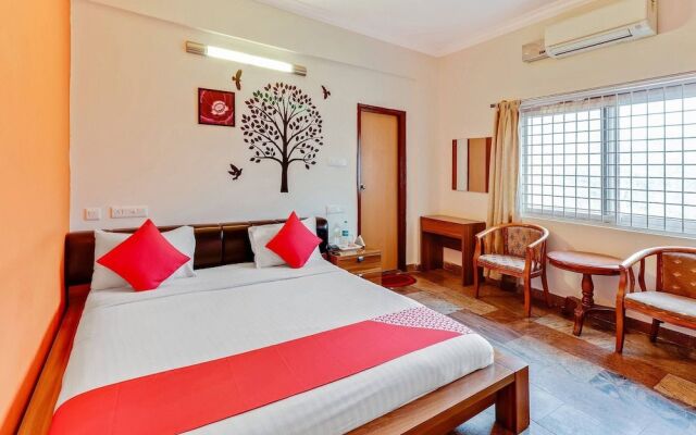 OYO 451 Goyal Residency