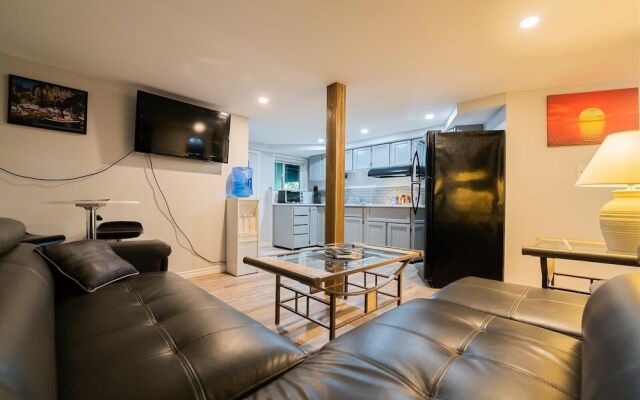 Suite at Trails End Beach House