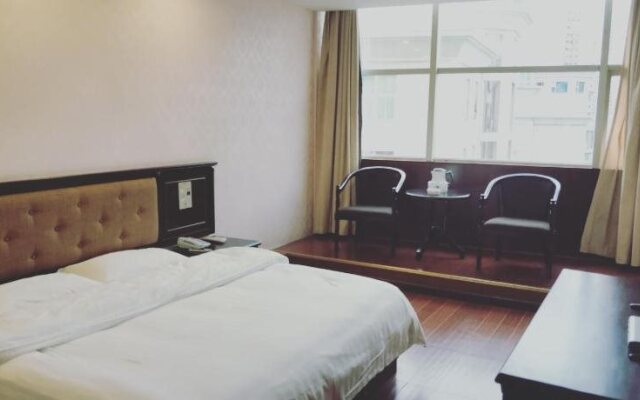 Yizhou Fenshi Hotel