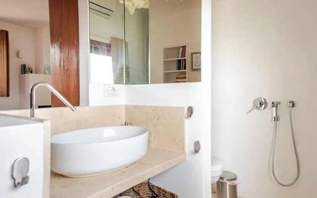 Bari LandLord 71