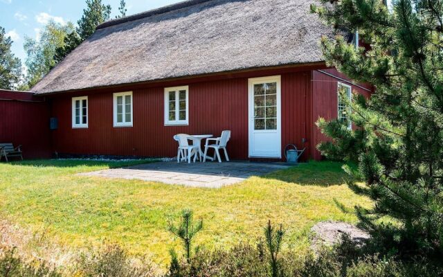 Relaxed Holiday Home in Rømø Foreseeing Lush Garden