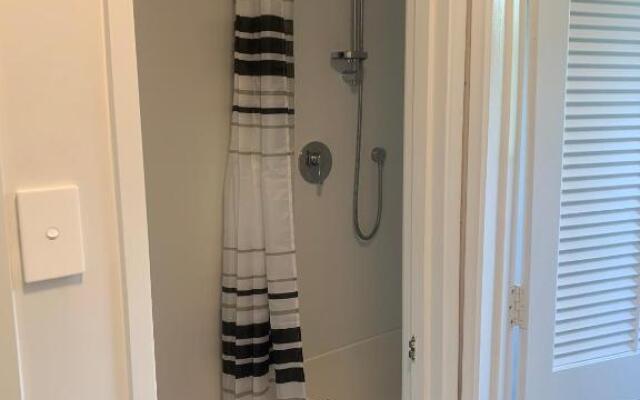 Hosts on the Coast Holidays on Hardy