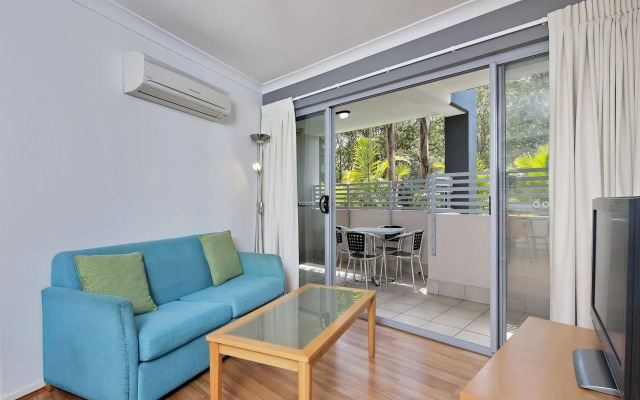 Shoal Bay Beachclub Apartments