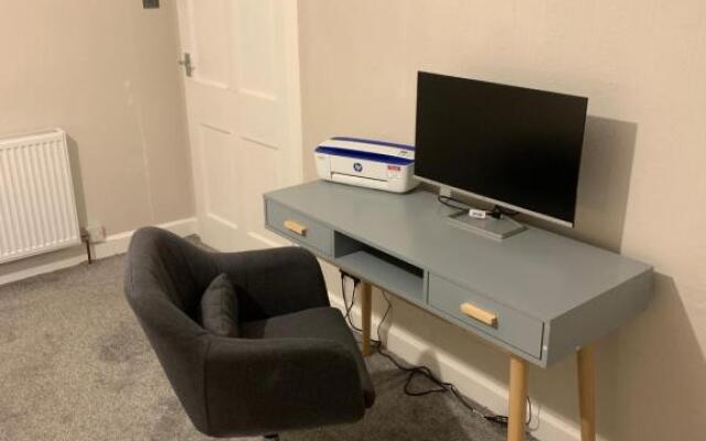 Lovely 2 bedroom condo in Burntisland, Fife