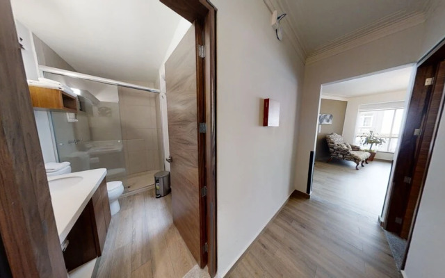 Tokio Suites