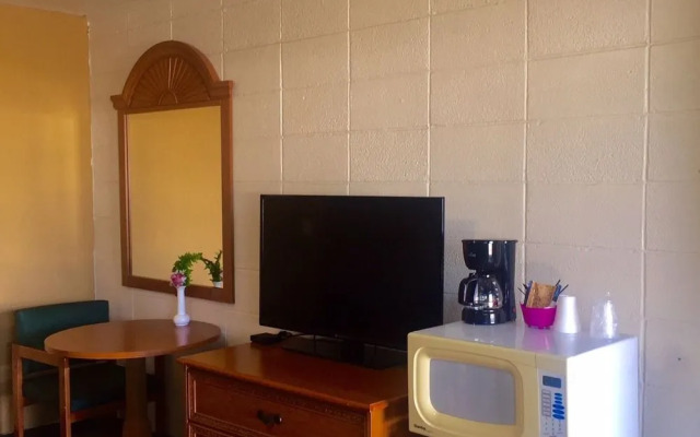 Holiday Motel Creston