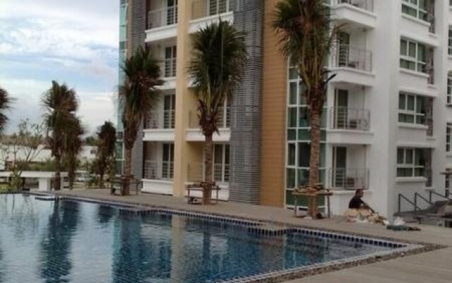 The Royal Place Service Apartments