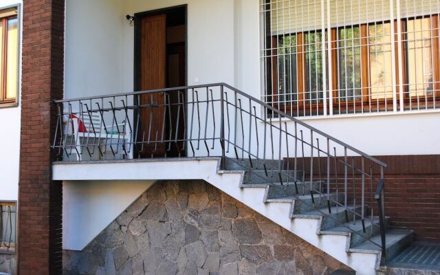 Bnbook - Garden View Villa