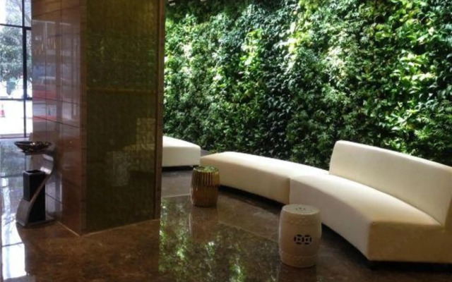 Super 8 Kaifeng City Government