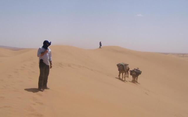 Fibule Du Draa Kasbah Dhôtes