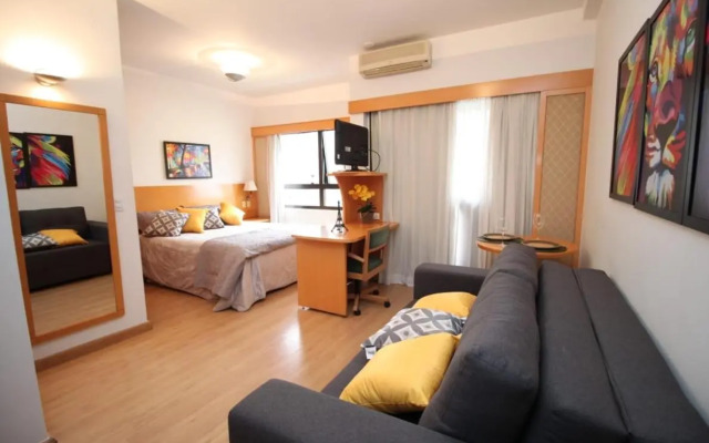 Flat 4 Estrelas Jardins