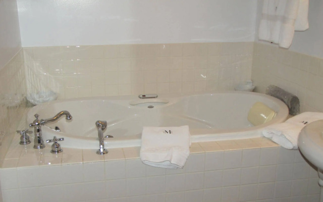 Monroe House Executive Suites