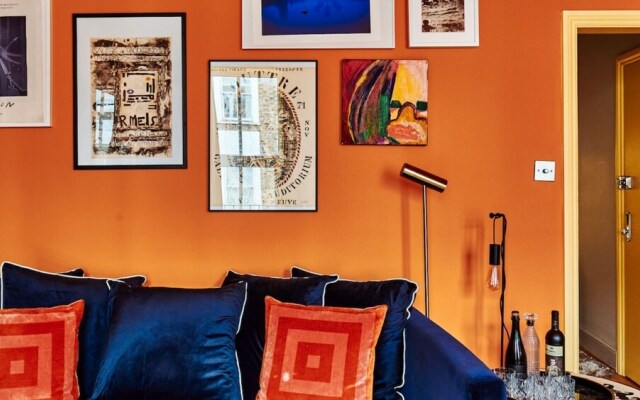 Stylish Portobello Road 2 Bedroom Easy Access