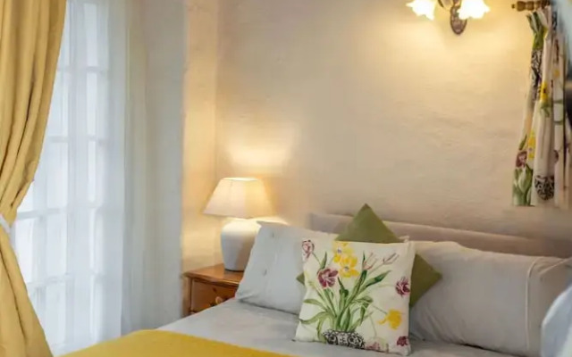 The Stable - One Bedroom Apartment - St Florence