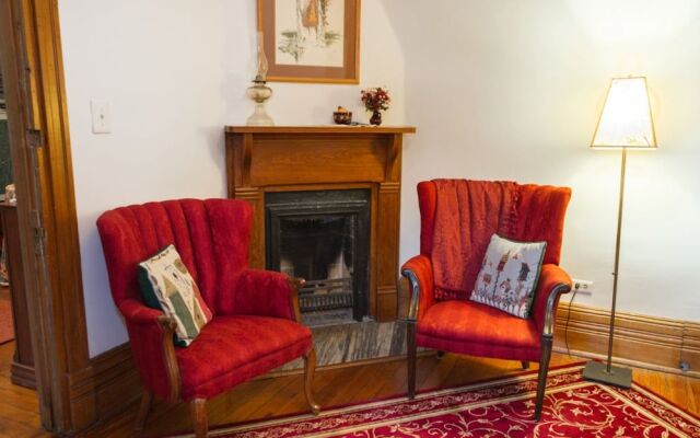 Sugar Magnolia Bed & Breakfast