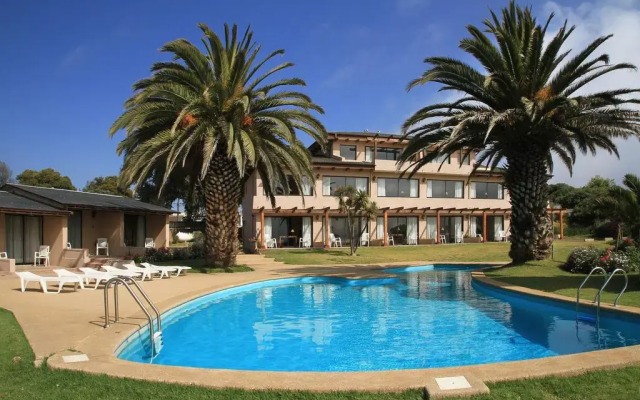 Yachting Hotel Quintero