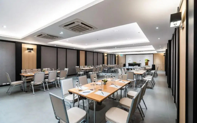 One Patio Hotel Pattaya