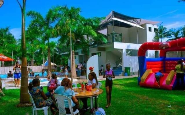 Kwetu Resort