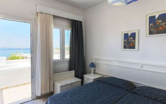 Mina Beach Hotel