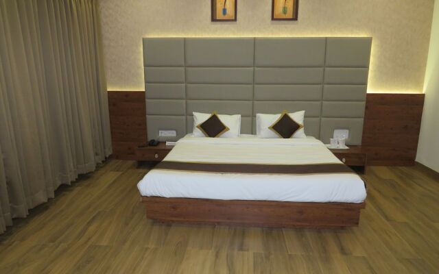 Dariyalal Hotel