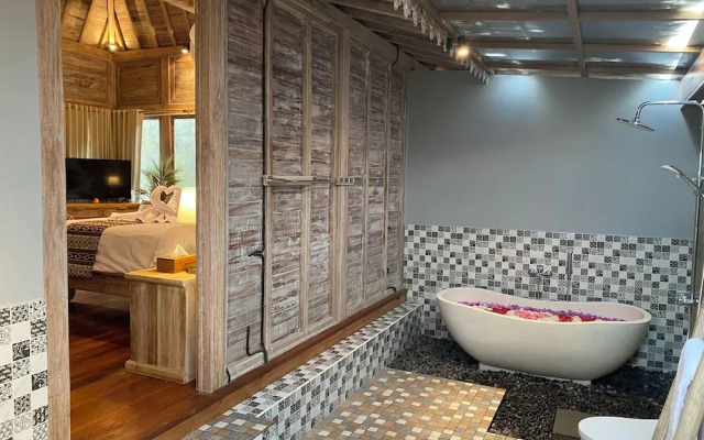 Gunung Gelagah Ubud Villas by EPS