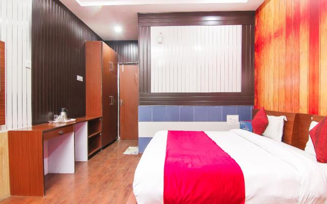 Collection O 4308 Hotel Zaarang Inn