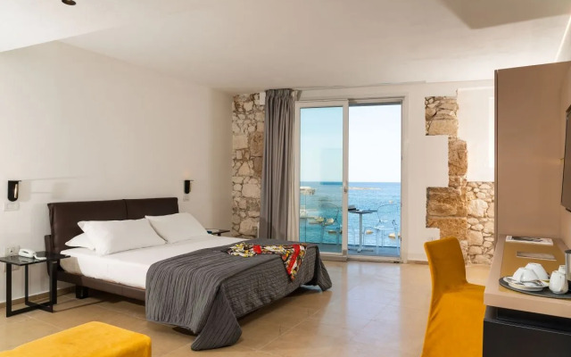 Re Dionisio Luxury Suites
