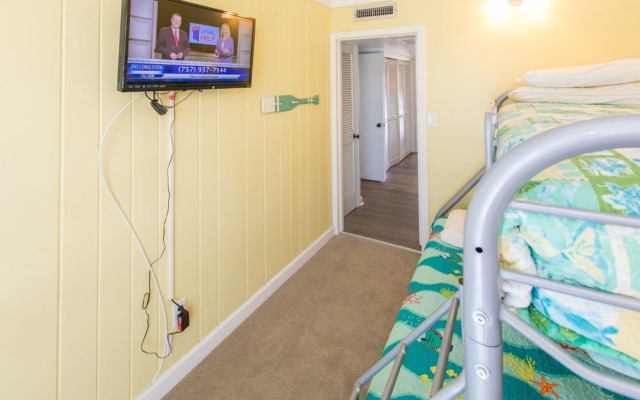 Ocean Commotion - 7 Br Home