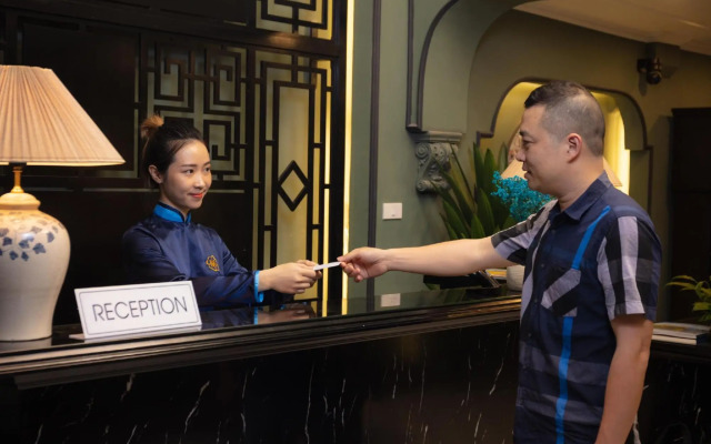 Madelise Palace Hotel & Spa