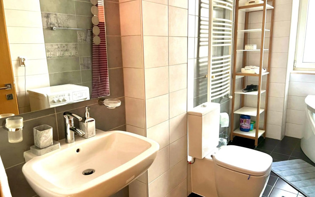 Herastrau Park Apartment