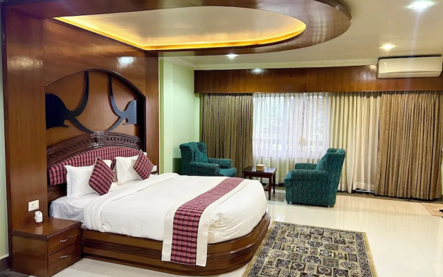 Hotel Earth Light