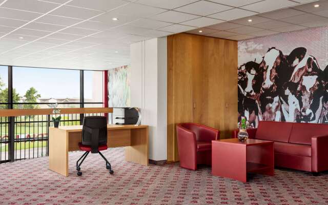 Amedia Amsterdam Airport, Trademark Collection by Wyndham