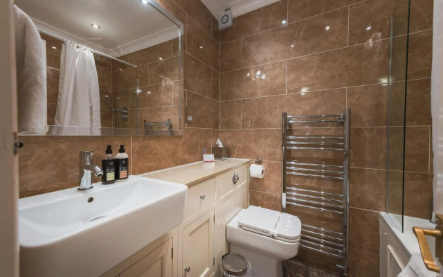 No 1 The Mansions by Mansley Serviced Apartments