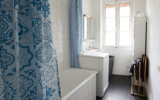 T2 48m2 A Proximite Des Thermes