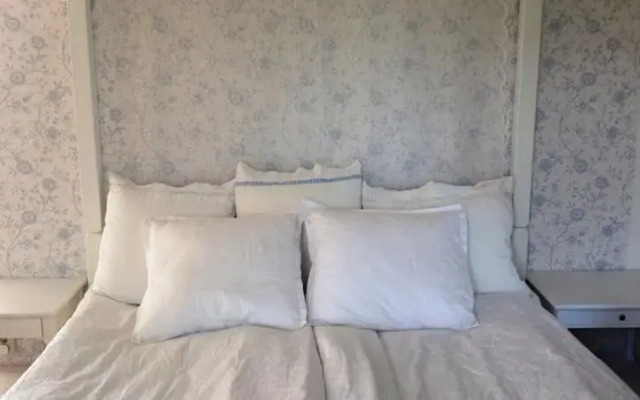 Tullsta B&B