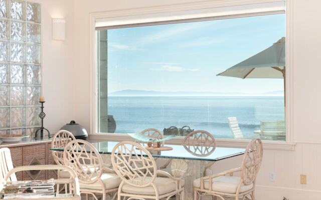 New Listing! Beachfront Dream W/ Private Balcony Home