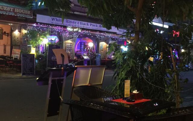 Golden World Guesthouse